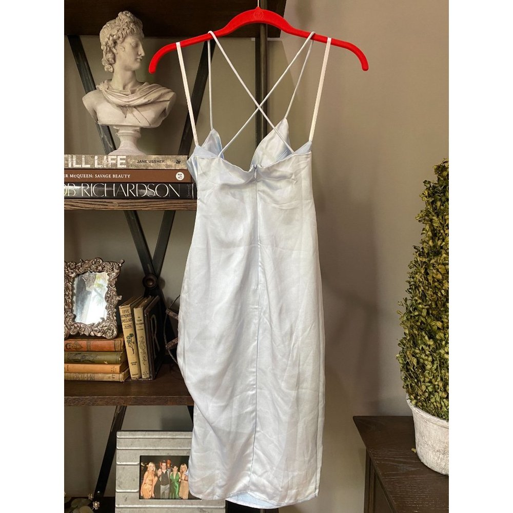 Superdown Billie Drape Midi Dress Dusty Blue Women's Size Small - Picture 6 of 9